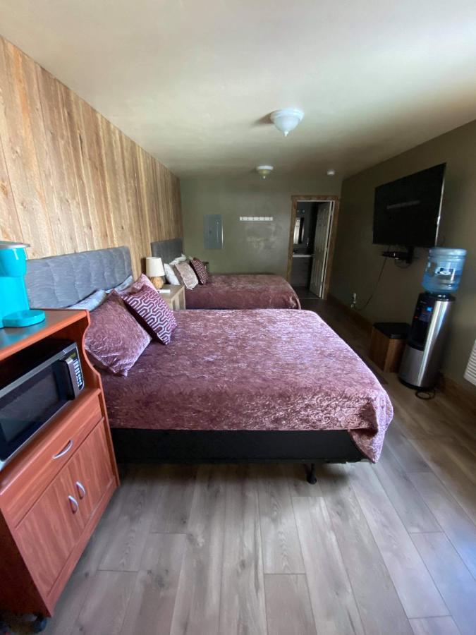 Parkway Yellowstone Guest House Room #1 Gardiner Extérieur photo