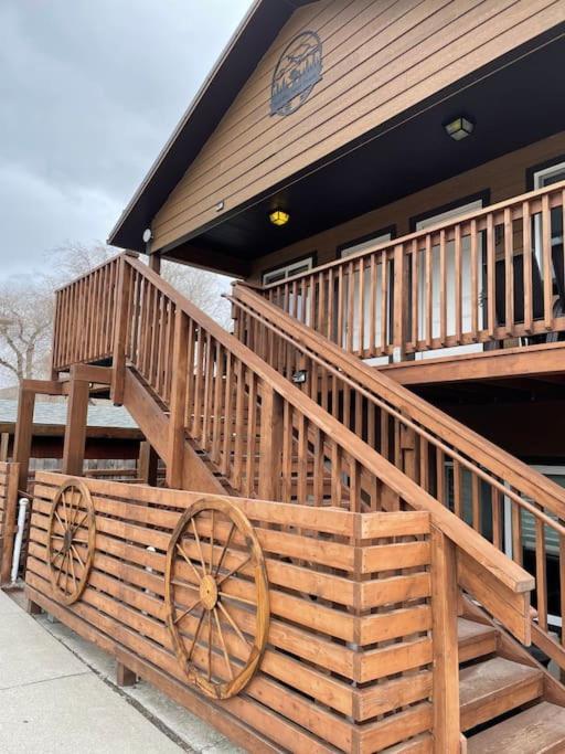 Parkway Yellowstone Guest House Room #1 Gardiner Extérieur photo