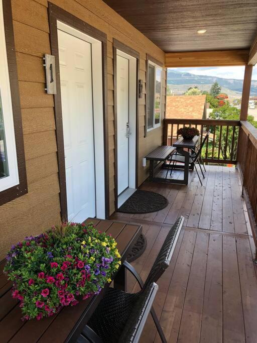 Parkway Yellowstone Guest House Room #1 Gardiner Extérieur photo
